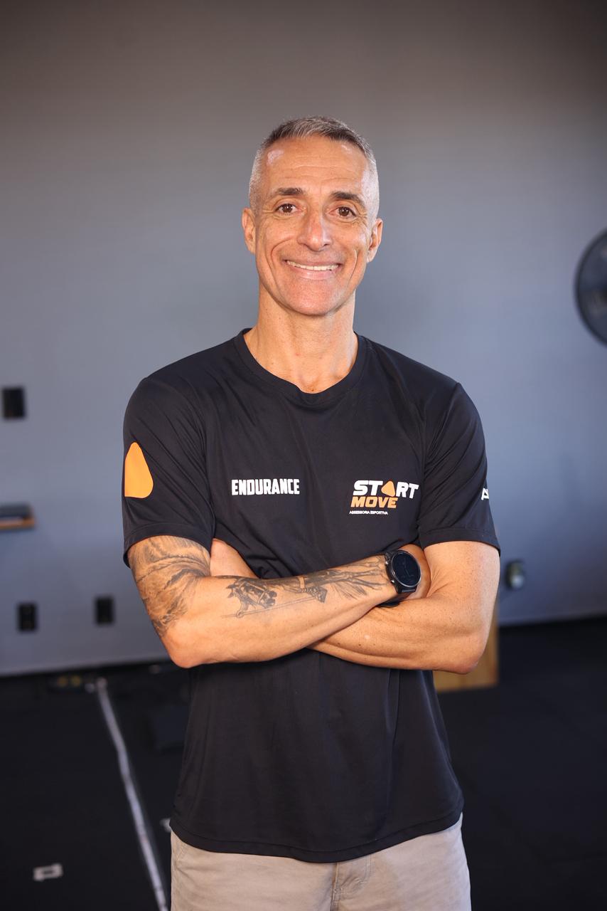 Prof. Dr. Sandro Rodrigues, palestrante do curso de Controle de Carga e Periodização para modalidades de Endurance